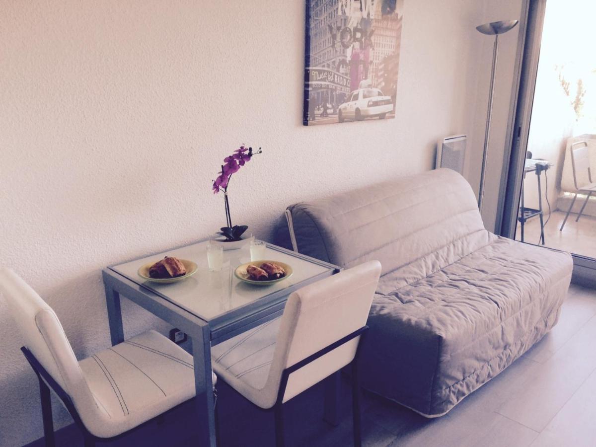 Appartement 2 Pieces, Renove, 2 Piscines+Tennis, Mer, Climatisation อองทีบส์ ภายนอก รูปภาพ