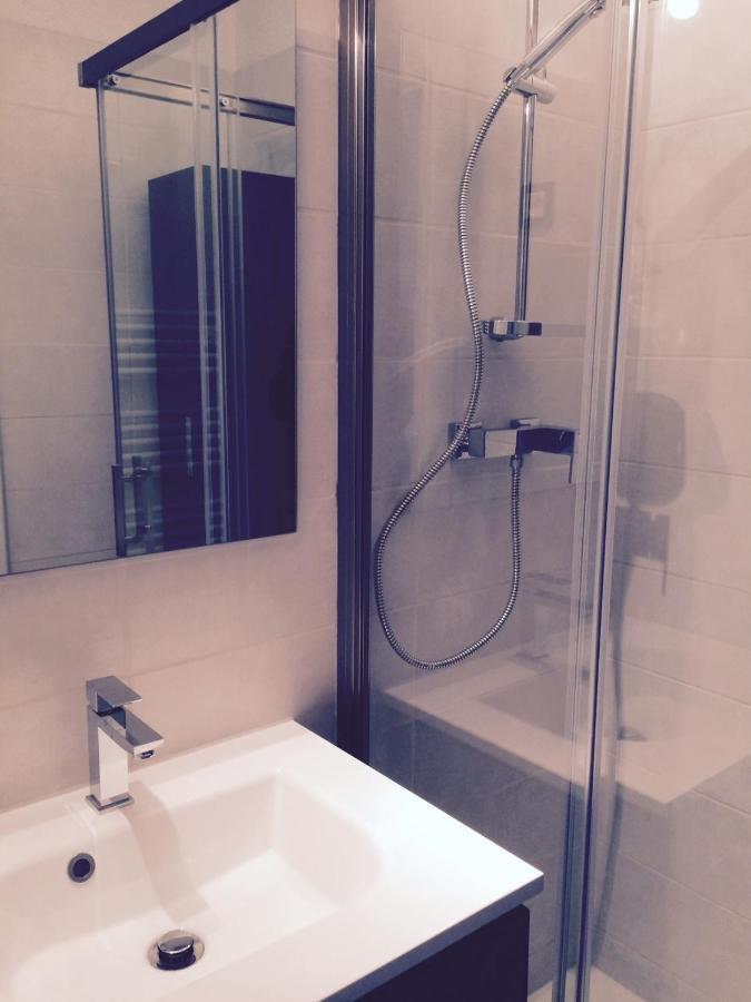 Appartement 2 Pieces, Renove, 2 Piscines+Tennis, Mer, Climatisation อองทีบส์ ภายนอก รูปภาพ