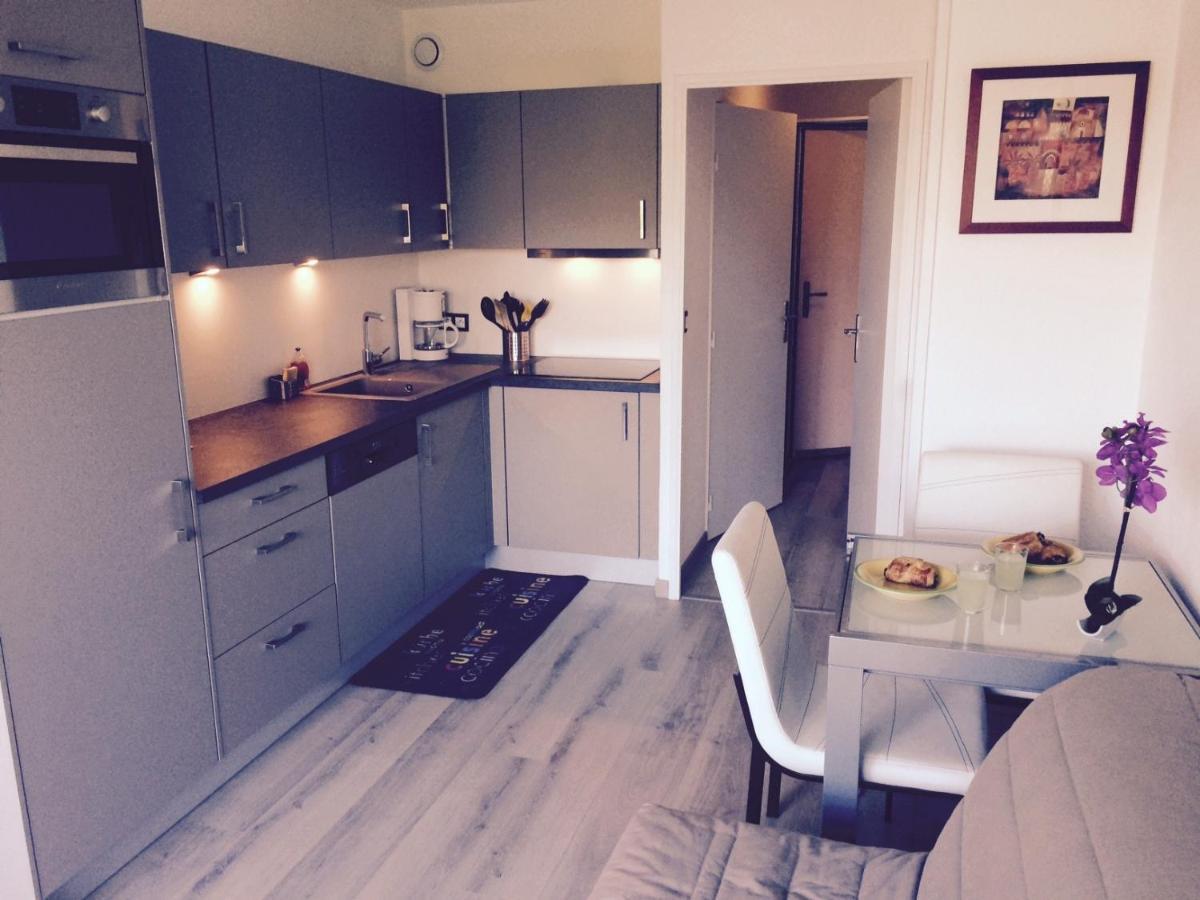 Appartement 2 Pieces, Renove, 2 Piscines+Tennis, Mer, Climatisation อองทีบส์ ภายนอก รูปภาพ