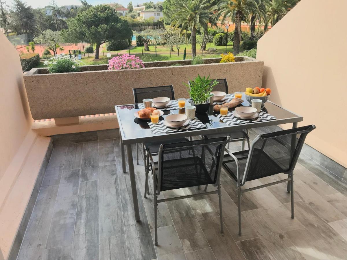 Appartement 2 Pieces, Renove, 2 Piscines+Tennis, Mer, Climatisation อองทีบส์ ภายนอก รูปภาพ